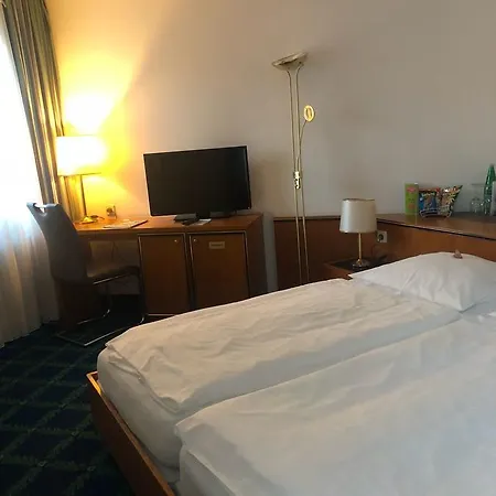 Konukevi Gasthof Arkadenhof 2*